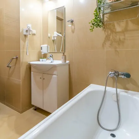 Apartament Awangardia 250M Od Morza Kołobrzeg Exterior foto