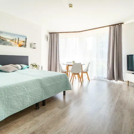 Apartament Awangardia 250M Od Morza Kołobrzeg Exterior foto